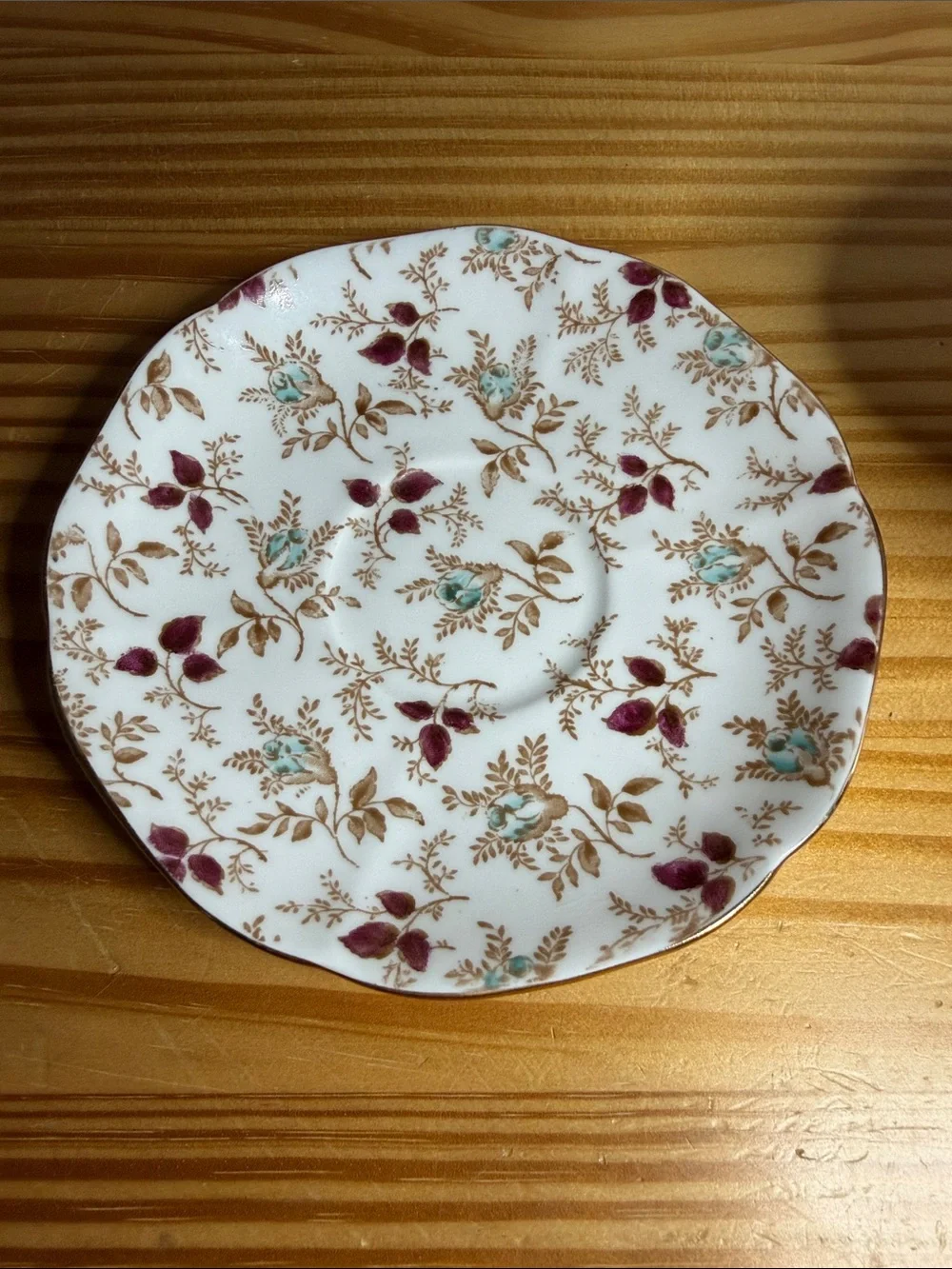 Vintage Tuscan Fine Bone China Teacup & Saucer Set - Charmaine Pattern D1152